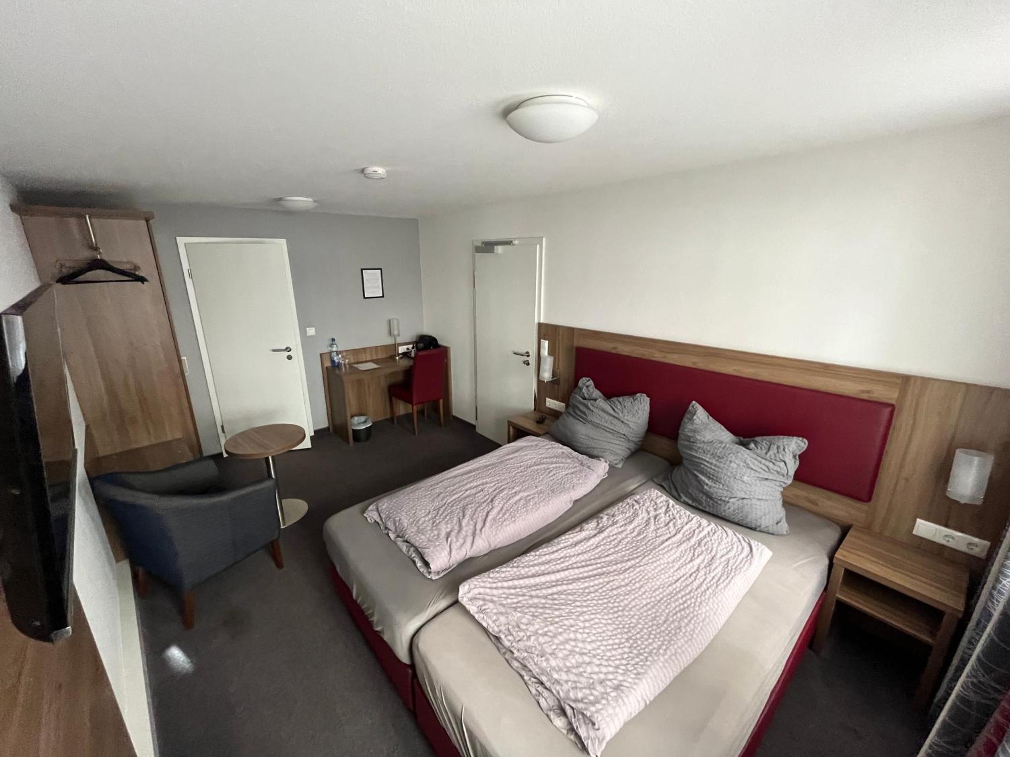 La Flamme Wertheim Garni Bed & Breakfast ภายนอก รูปภาพ